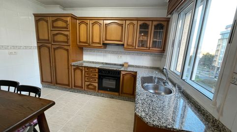 Foto 5 de Piso de alquiler en Avenida Esteiro, Esteiro, Ferrol