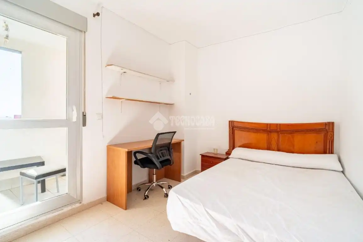 Habitación de Piso en venta en Granada con Aire acondicionado, Calefacción y Amueblado