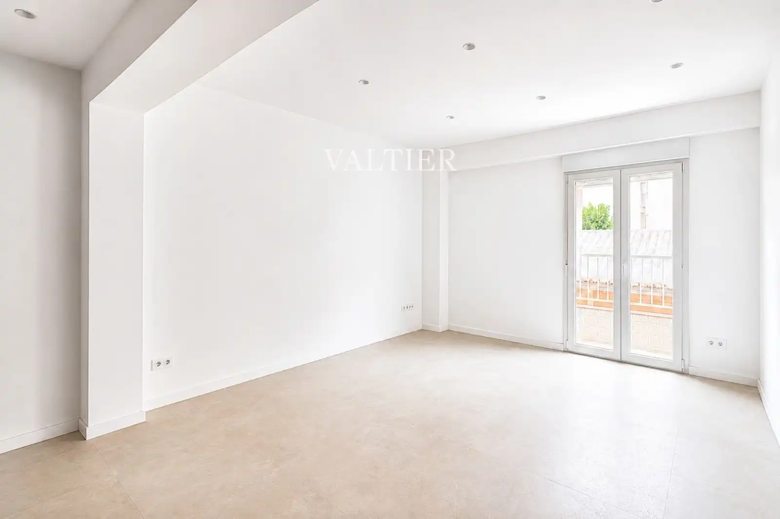 Balcony of Flat for rent in Valencia  with Air Conditioner, Heating and Terrace