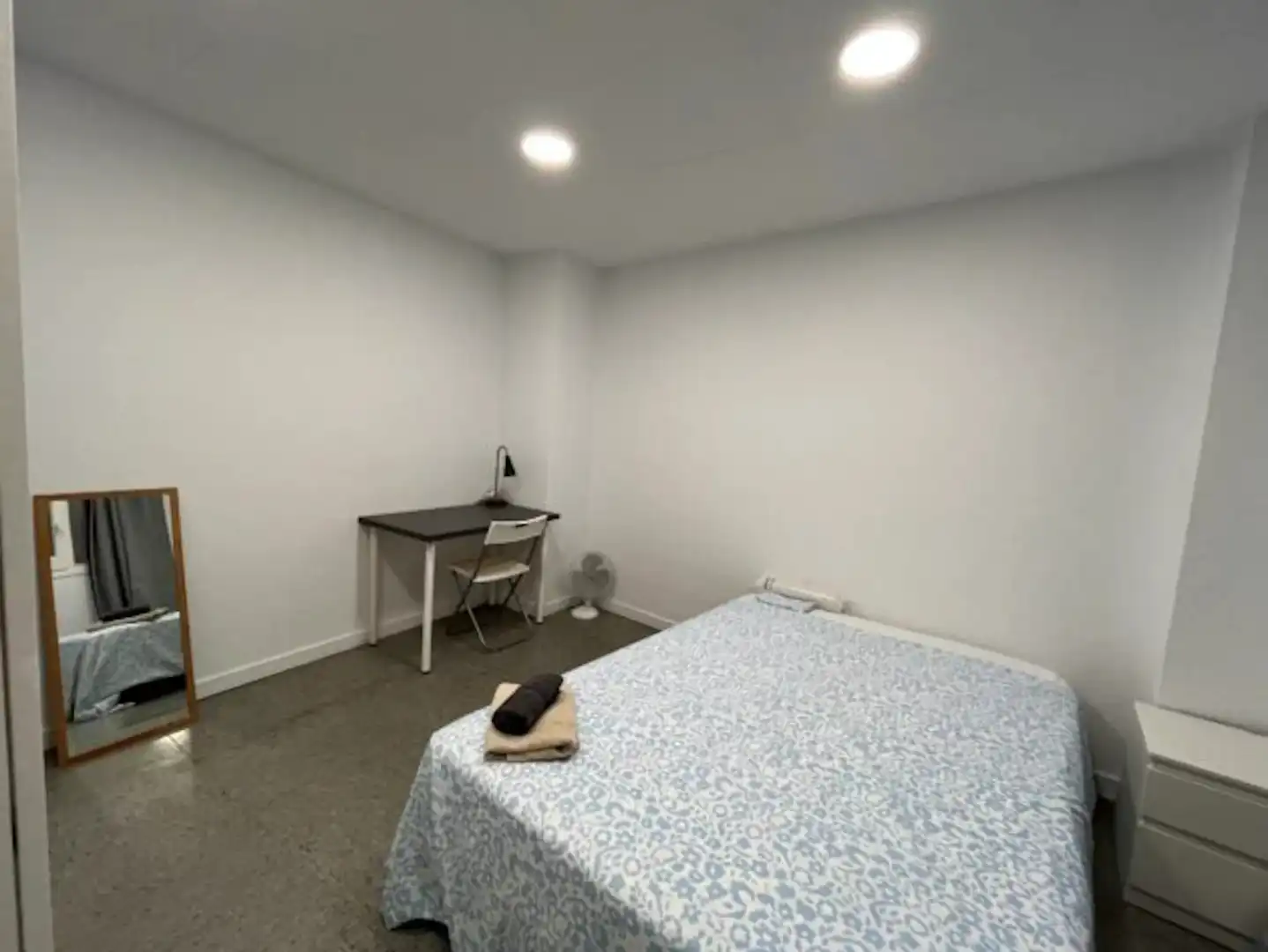 Schlafzimmer von Wohnung zur untervermieten in Eixample