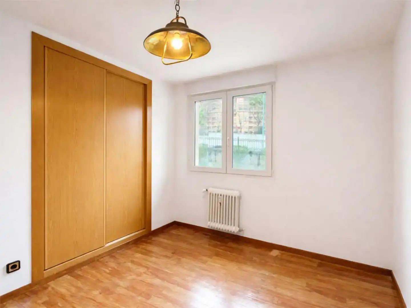 Bedroom of Flat for sale in Santander  with Private garden and Parquet flooring