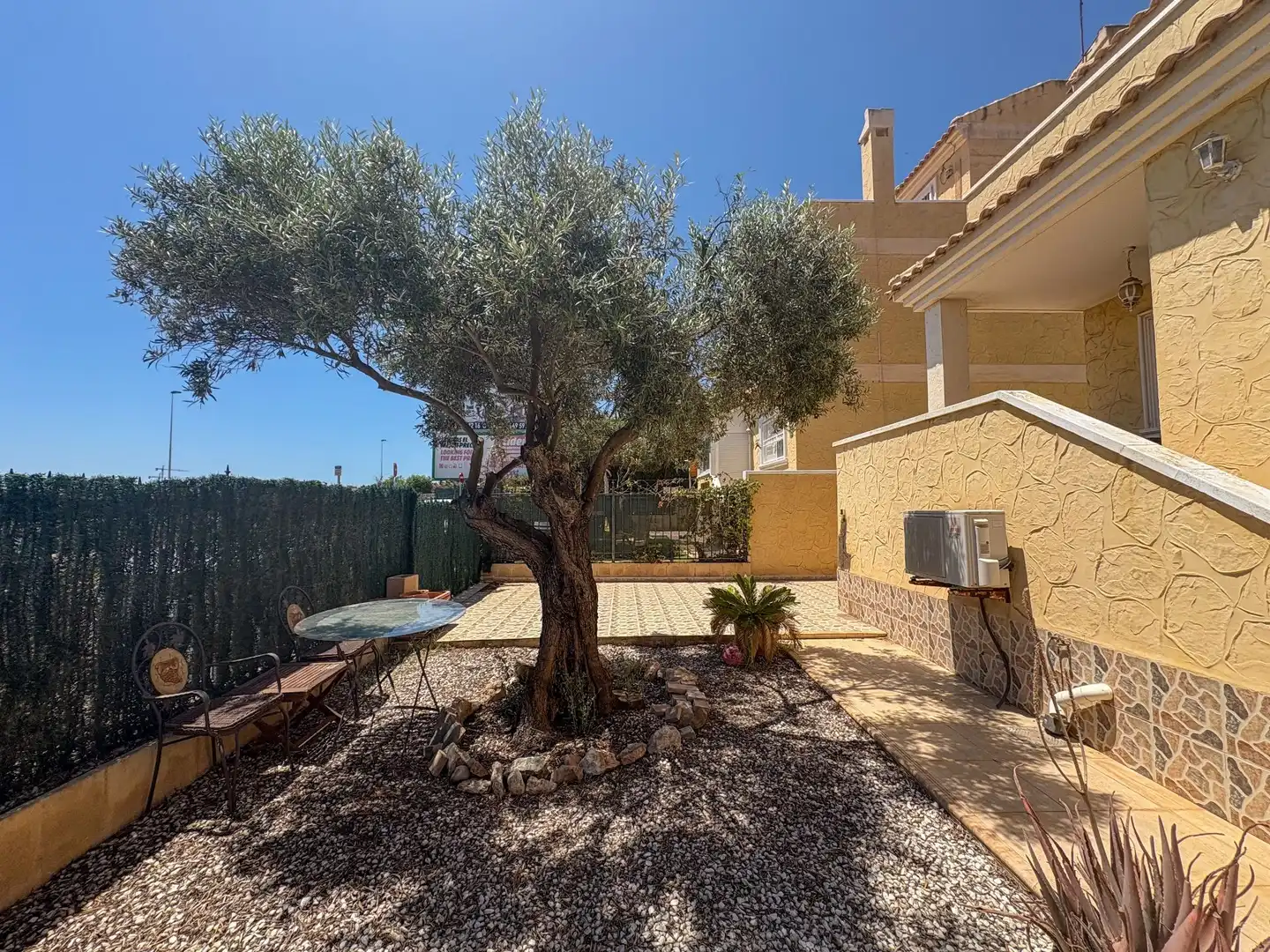 Garden of Detached homes for rent in Torrevieja  with Air Conditioner, Heating and Private garden