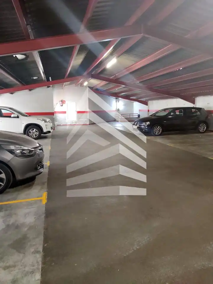 Parkplatz zur Miete in calle Maria Barrientos, imagen 4