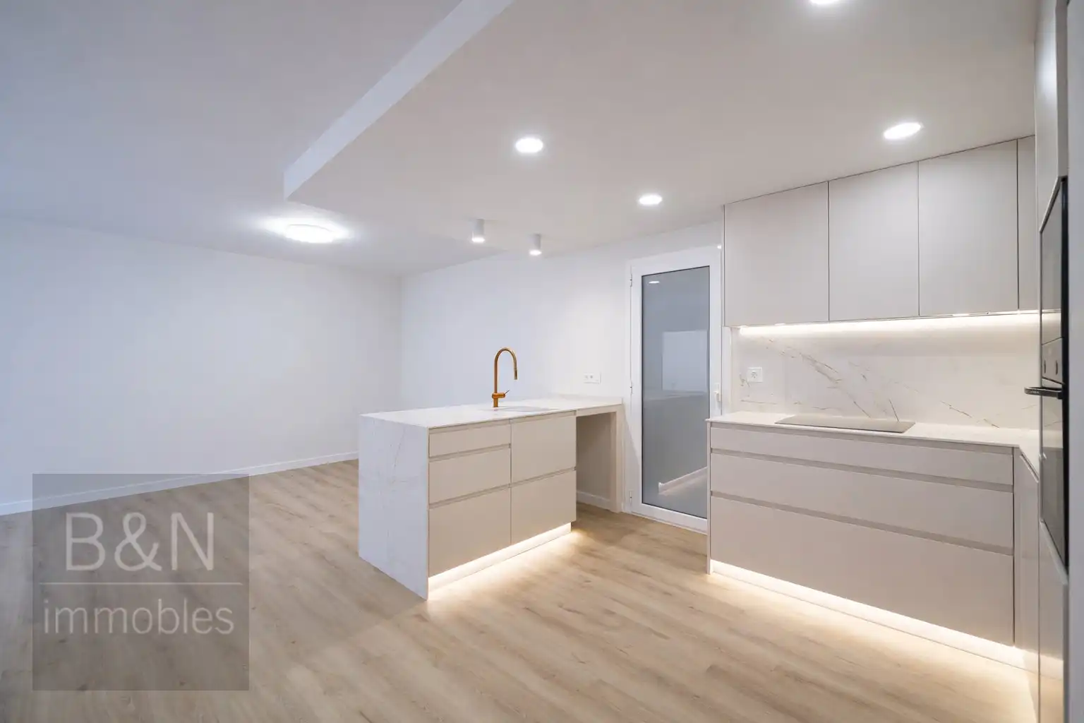 Piso en venta en Terrassa con Aire acondicionado, Calefacción y Terraza
