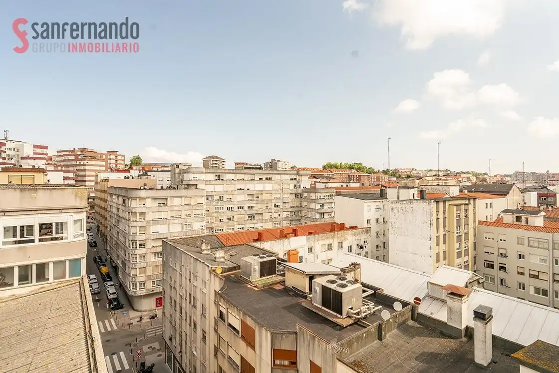 Vista exterior de Piso en venta en Santander con Calefacción y Balcón