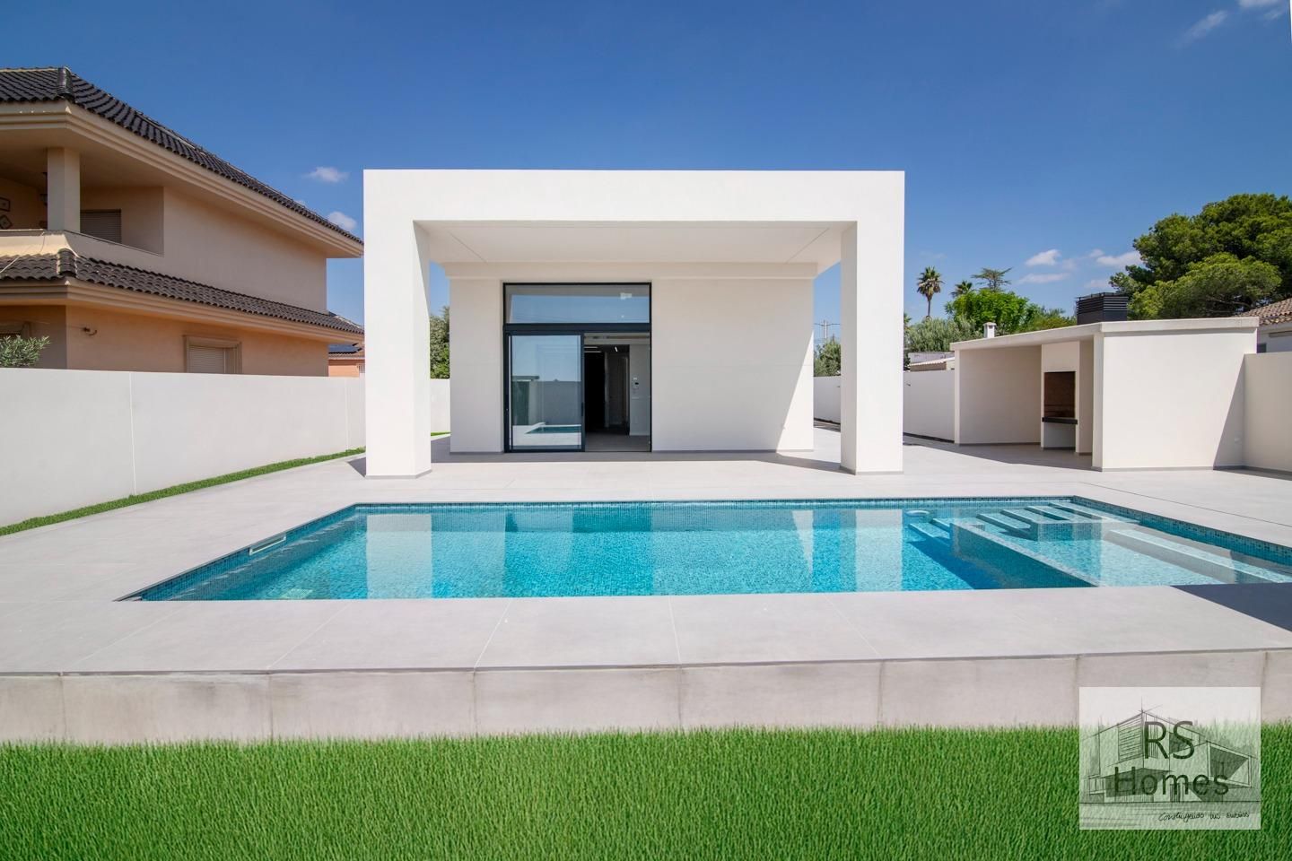 Piscina de Casa o xalet en venda en La Pobla de Vallbona amb Aire condicionat, Jardí privat i Terrassa