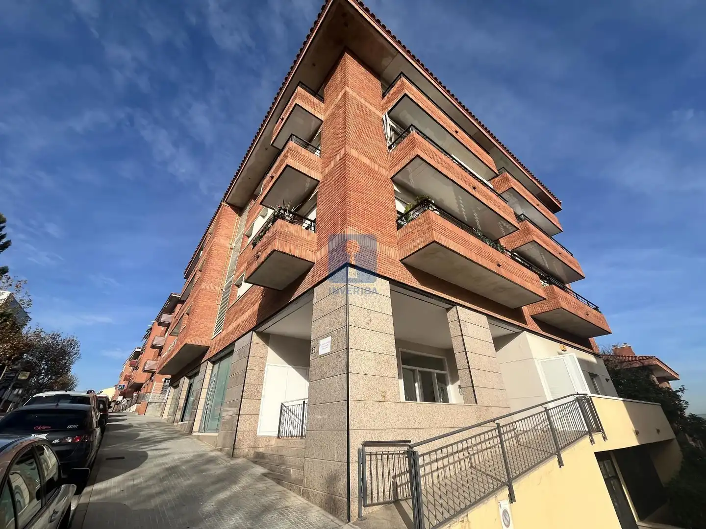 Business premises for sale in Pau Casals, imagen 2
