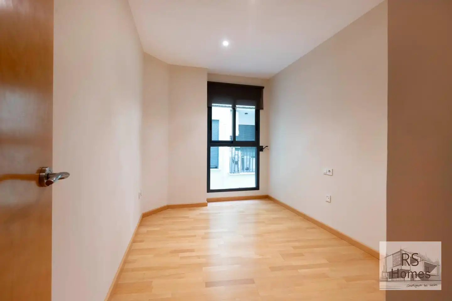 Habitación de Piso en venta en Benaguasil con Aire acondicionado, Terraza y Balcón