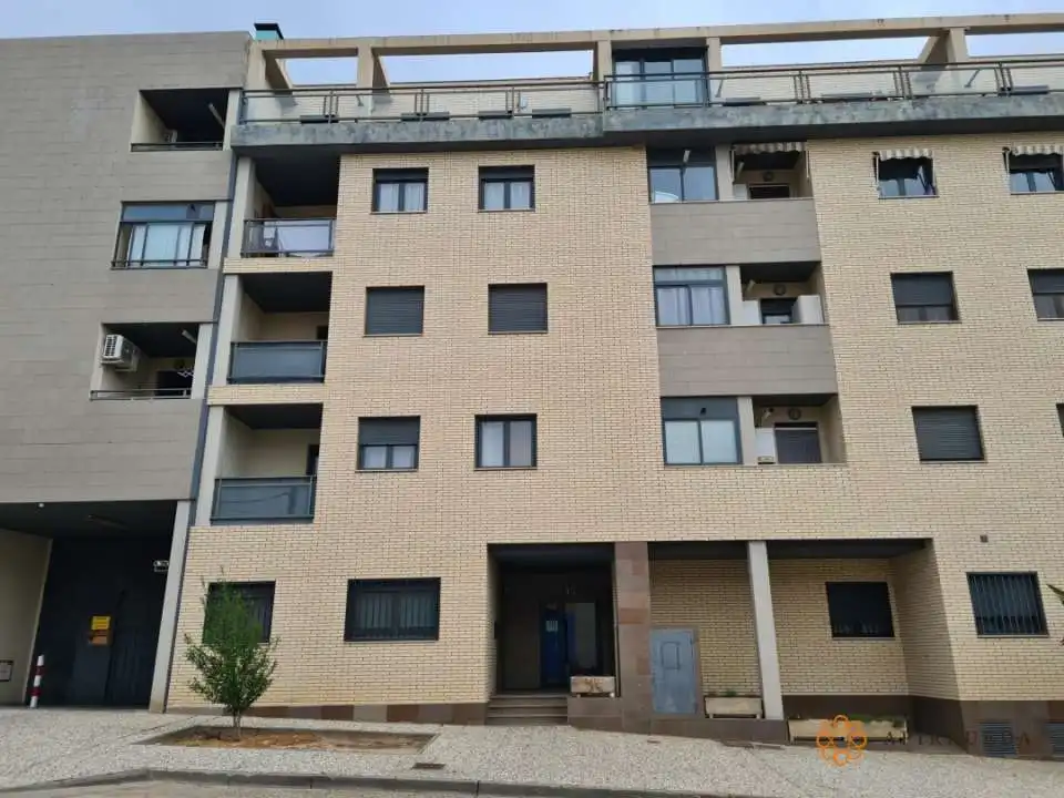 Vista exterior de Dúplex en venta en Caspe con Aire acondicionado, Calefacción y Trastero