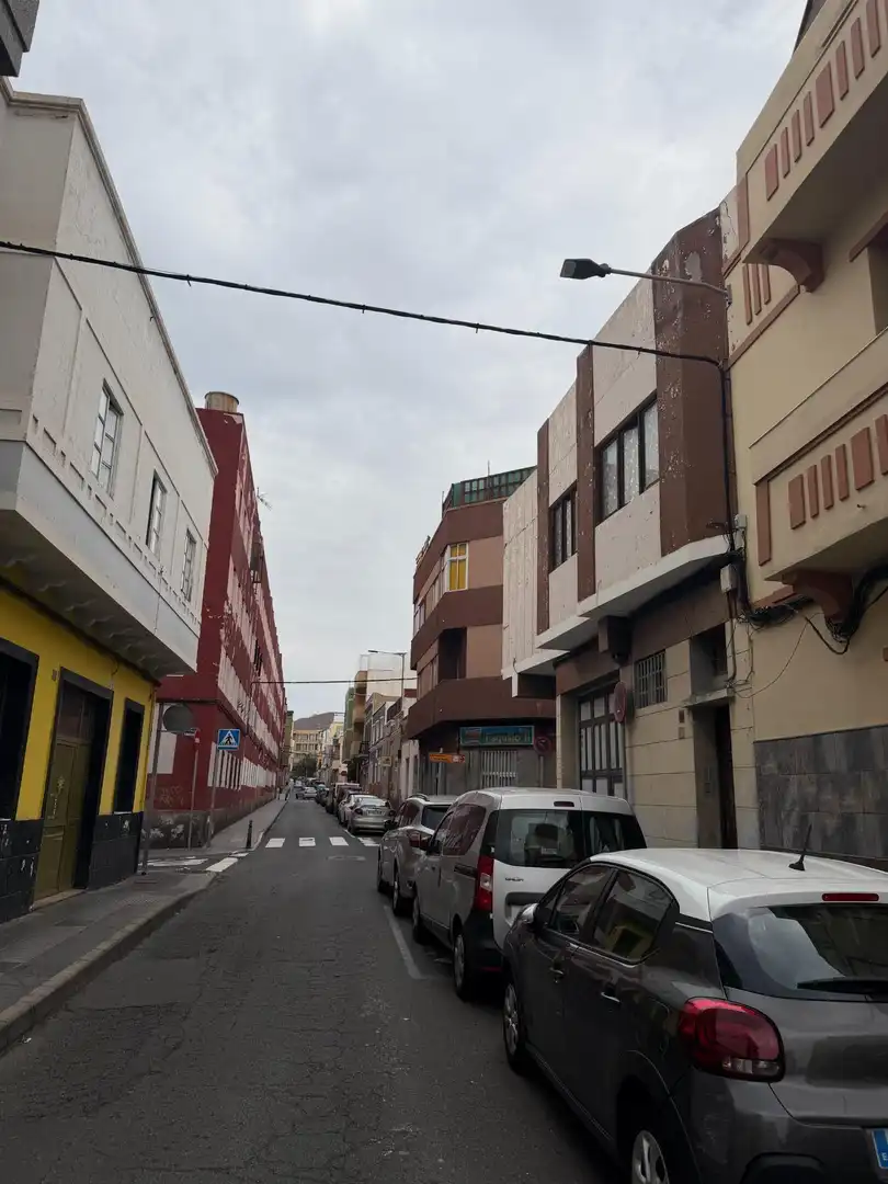 Piso de alquiler en Calle Calle Luján Pérez, Isleta