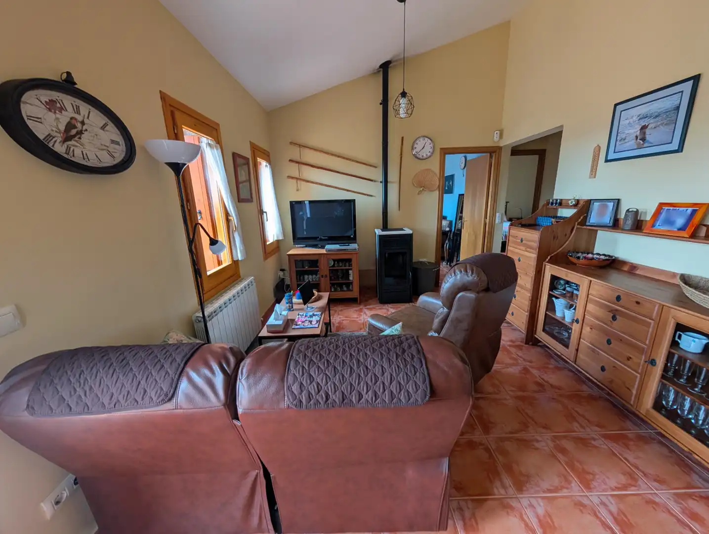 Sala d'estar de Casa o xalet en venda en Camprodon amb Jardí privat i Terrassa