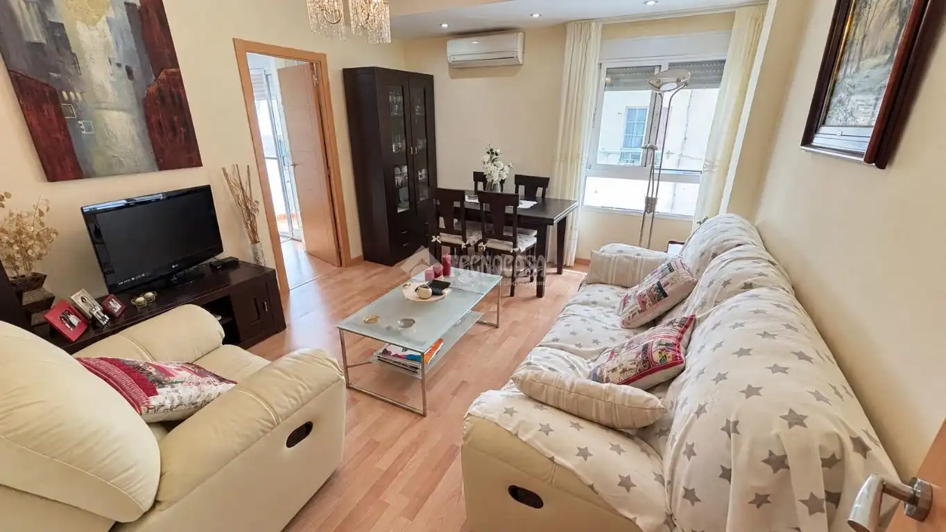 Sala de estar de Piso en venta en Valencia con Aire acondicionado y Balcón