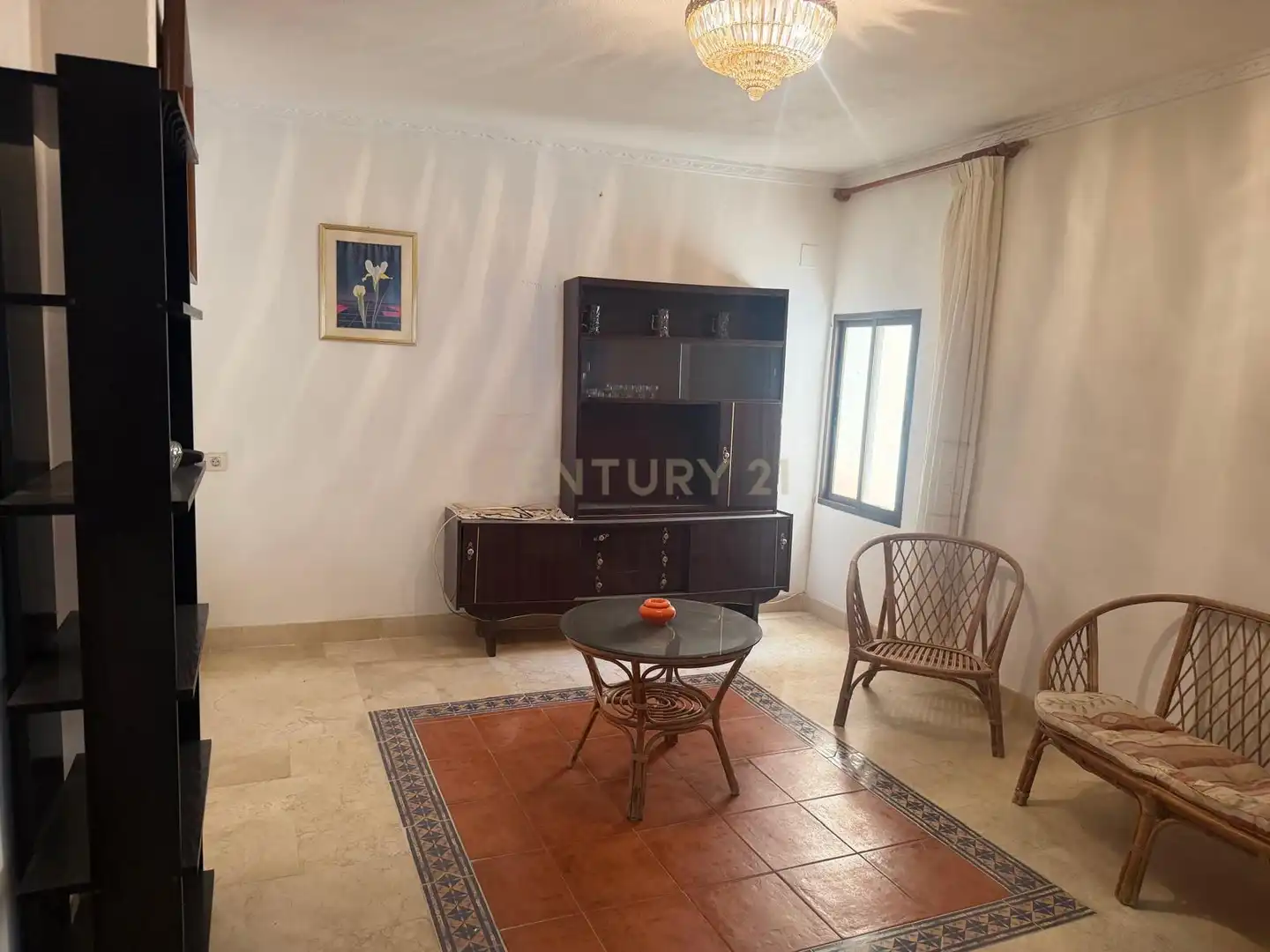 Sala d'estar de Casa adosada en venda en Otívar amb Traster i Rentadora