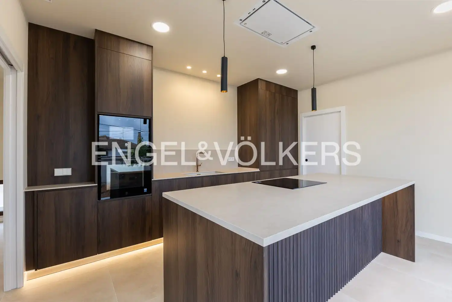 Kitchen of Houses for sale in L'Eliana  with Air Conditioner, Heating and Private garden
