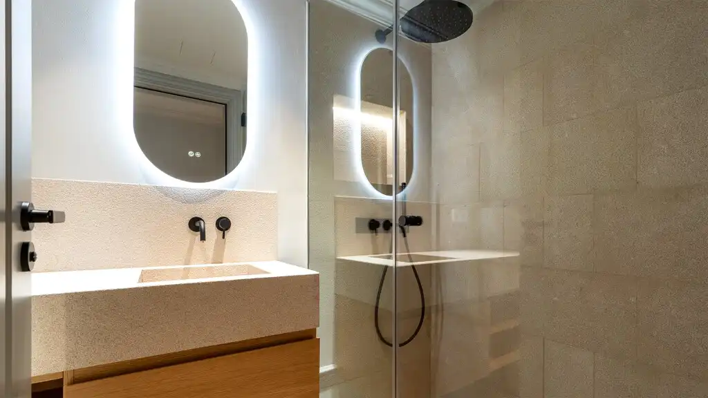 Badezimmer von Einfamilien-Reihenhaus zum Verkauf in  Palma de Mallorca mit Klimaanlage, Heizung und Terrasse