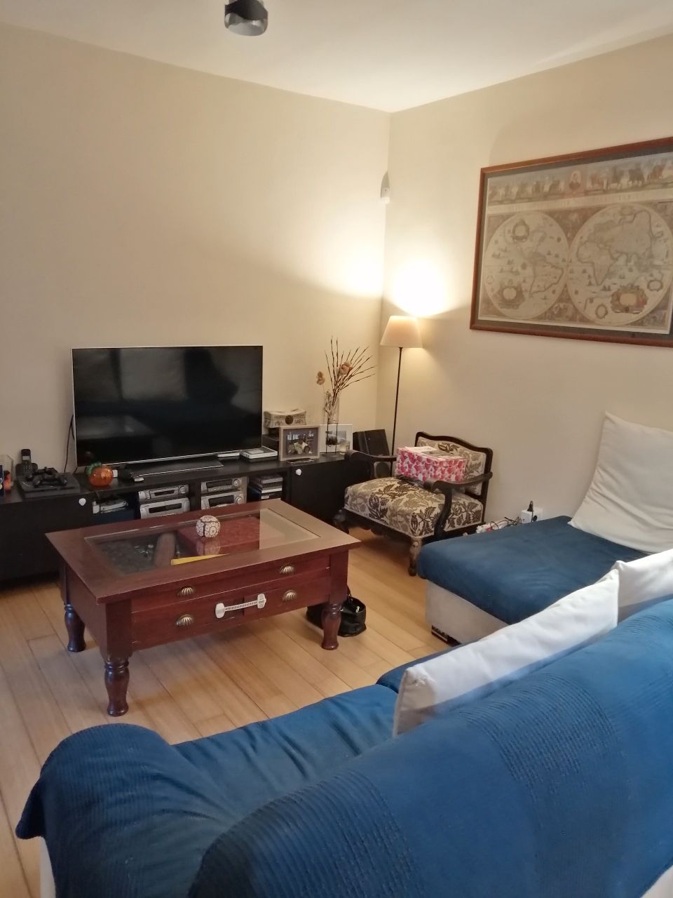 Living room of Flat for sale in  Madrid Capital  with Air Conditioner, Heating and Private garden