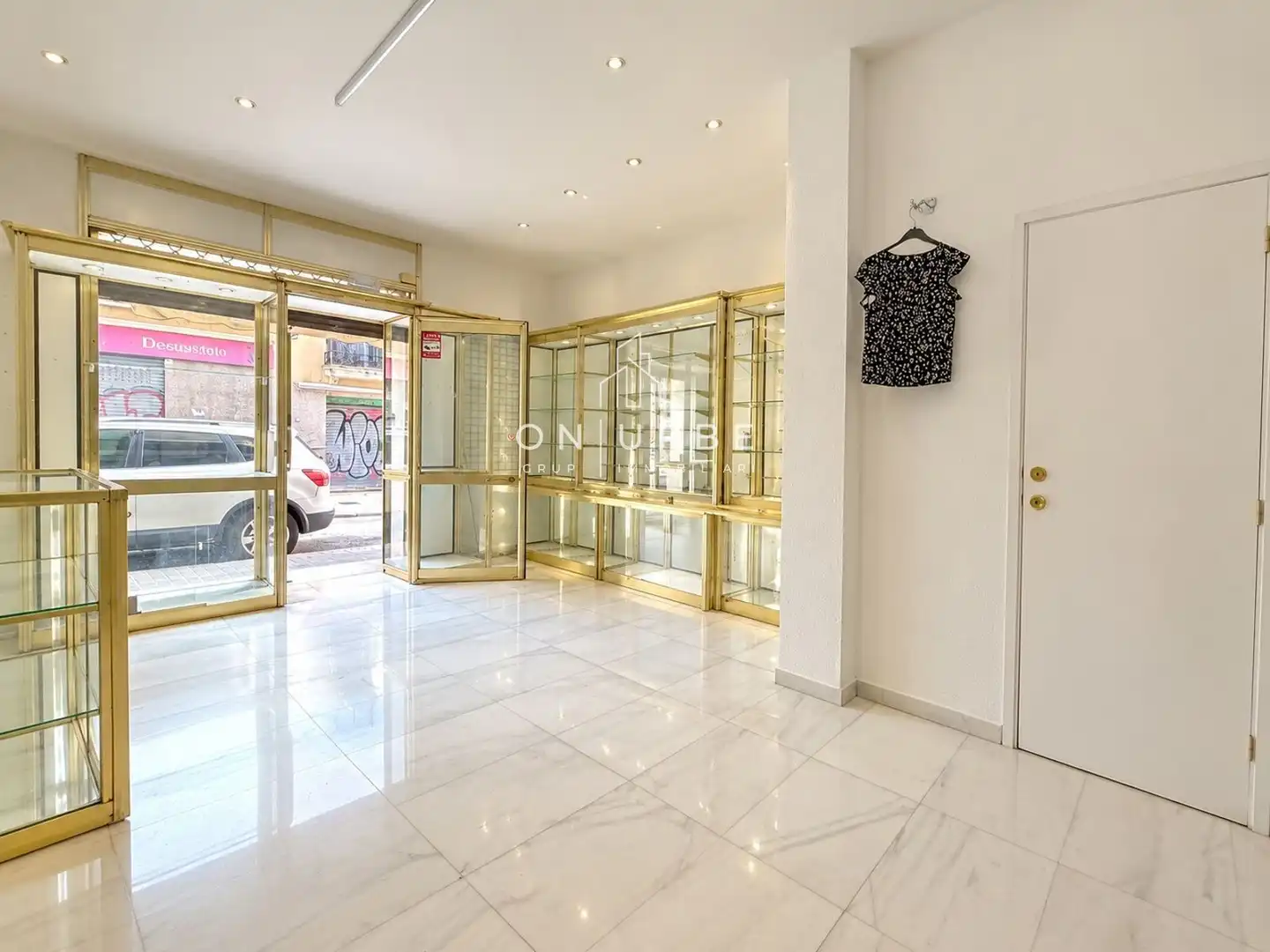 Local comercial en venda a Garrotxa, imagen 4