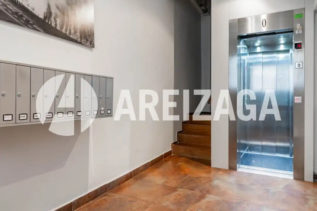Ático en venta en Donostia - San Sebastián  con Calefacción