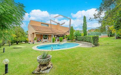 Garden of House or chalet for sale in Boadilla del Monte  with Air Conditioner and Swimming Pool