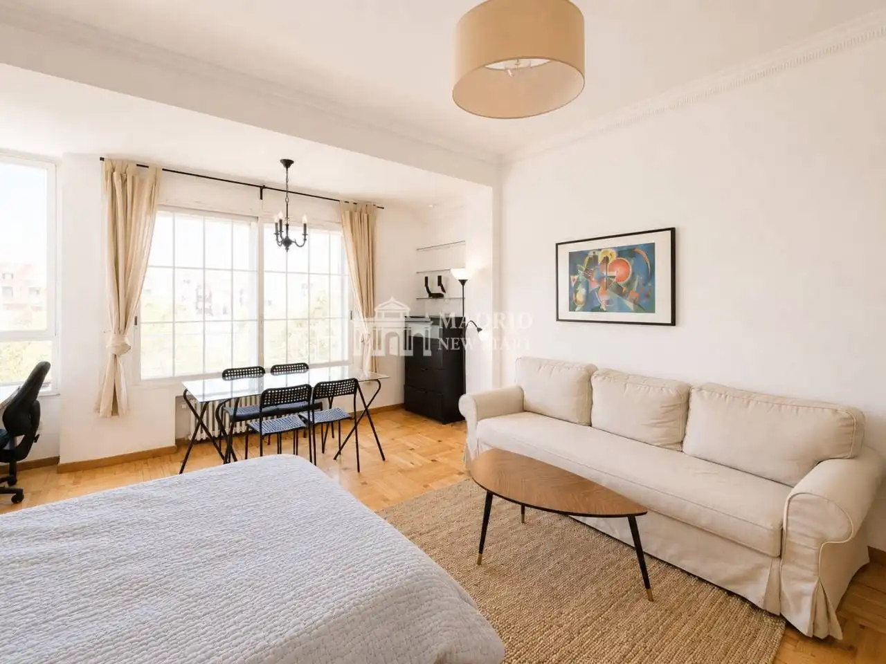 Habitación de Estudio de alquiler en Madrid con Aire acondicionado, Calefacción y Parquet
