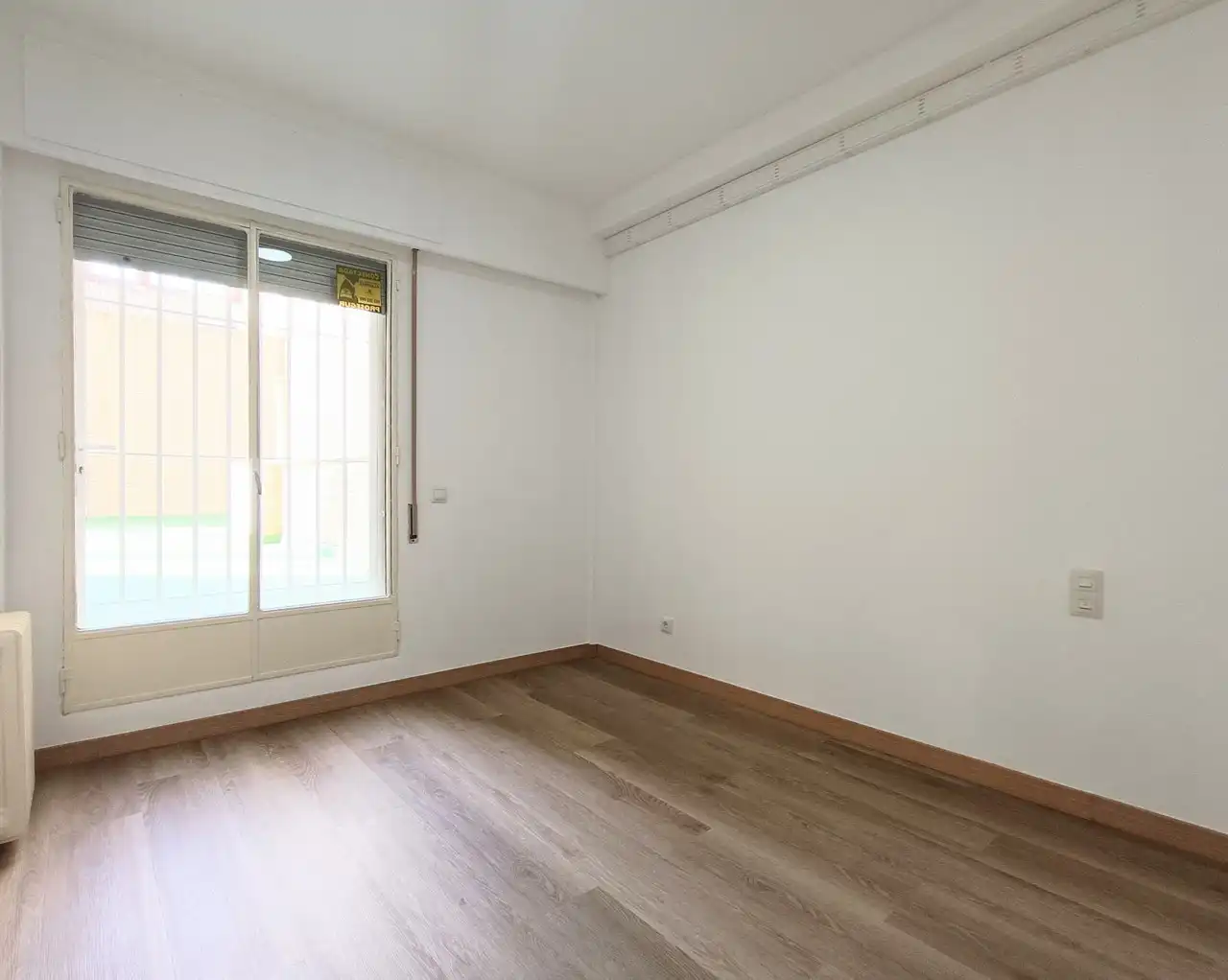 Bedroom of Flat for rent in Barrio de Salamanca