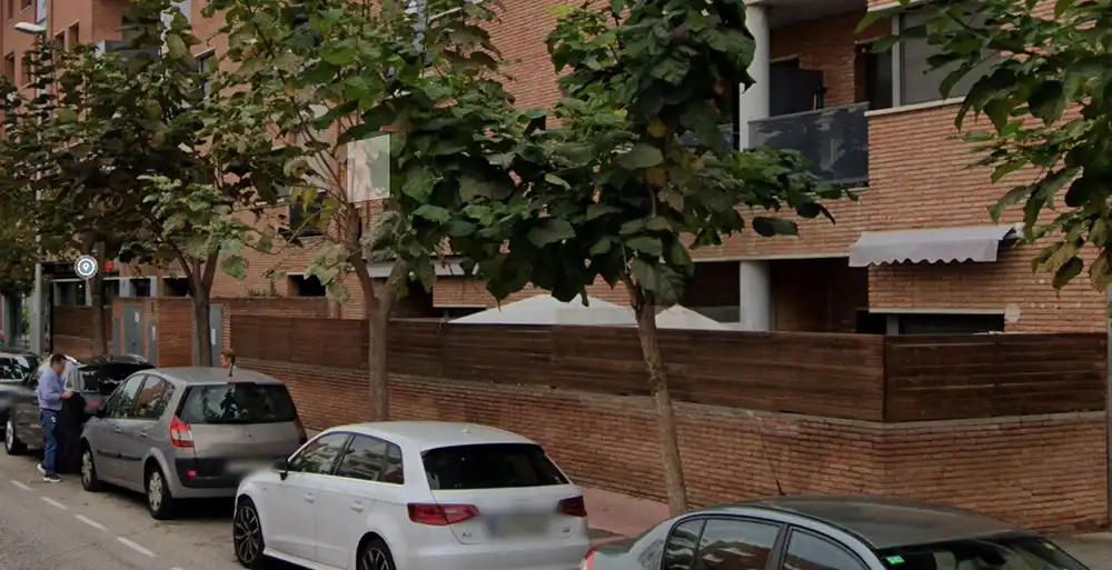 Piso con terraza en venta en Carrer Cienfuegos, imagen 2