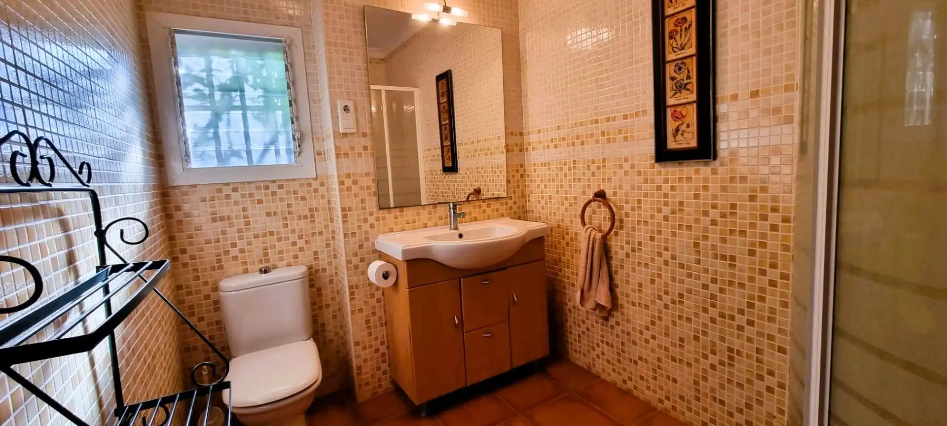 Bathroom of Houses for sale in Alzira  with Air Conditioner, Private garden and Terrace