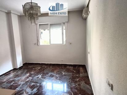 Exterior view of Flat for sale in Linares  with Parquet flooring, Storage room and Balcony