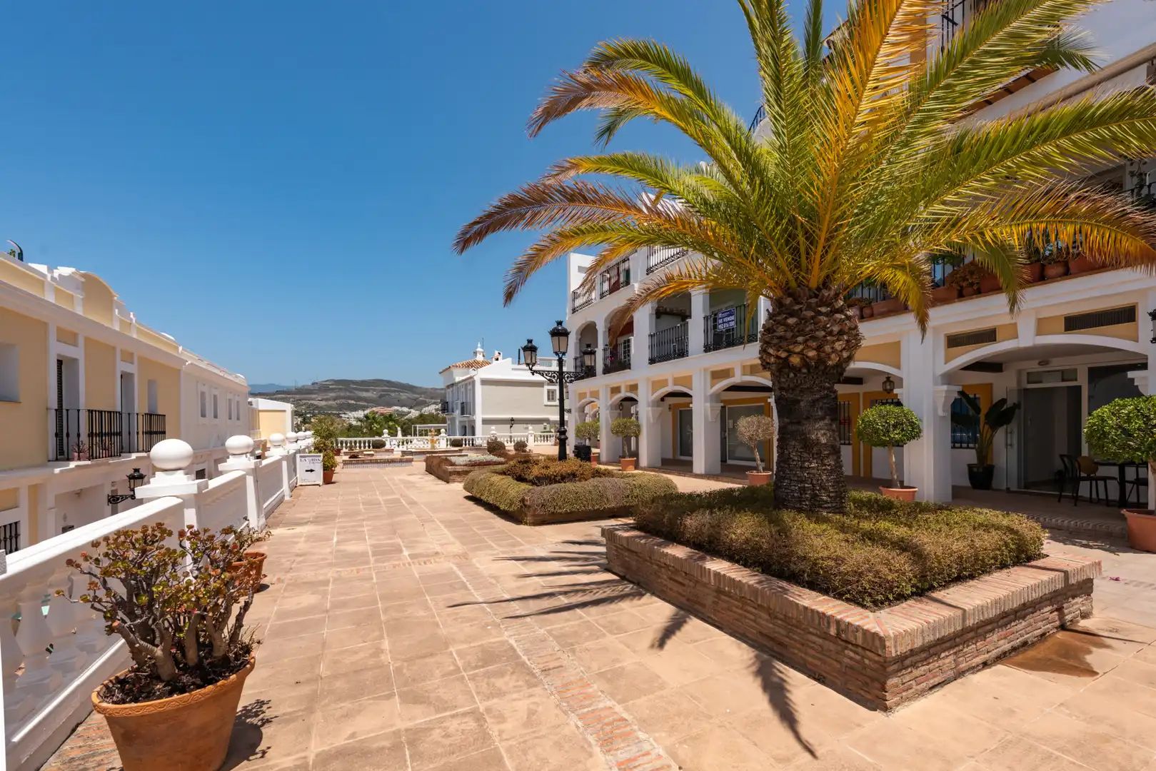 Vista exterior de Casa adosada en venta en Marbella con Aire acondicionado, Jardín privado y Terraza