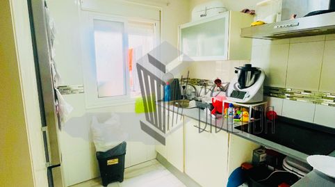 Foto 5 von Wohnung zum Verkauf in Calle Hermanos Álvarez Quintero, La Reconquista - El Rosario, Algeciras