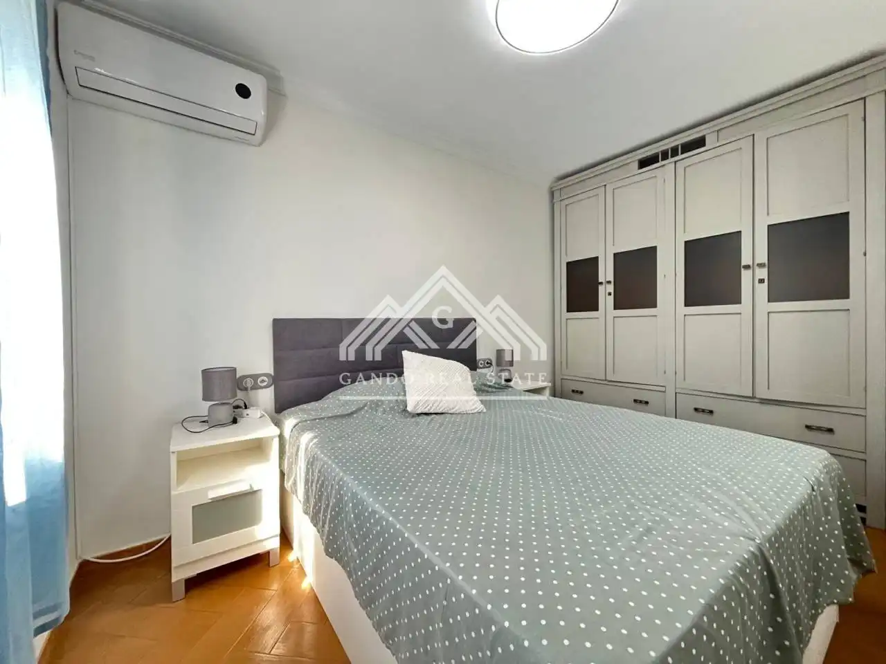 Habitación de Piso de alquiler en Dos Hermanas con Aire acondicionado y Amueblado