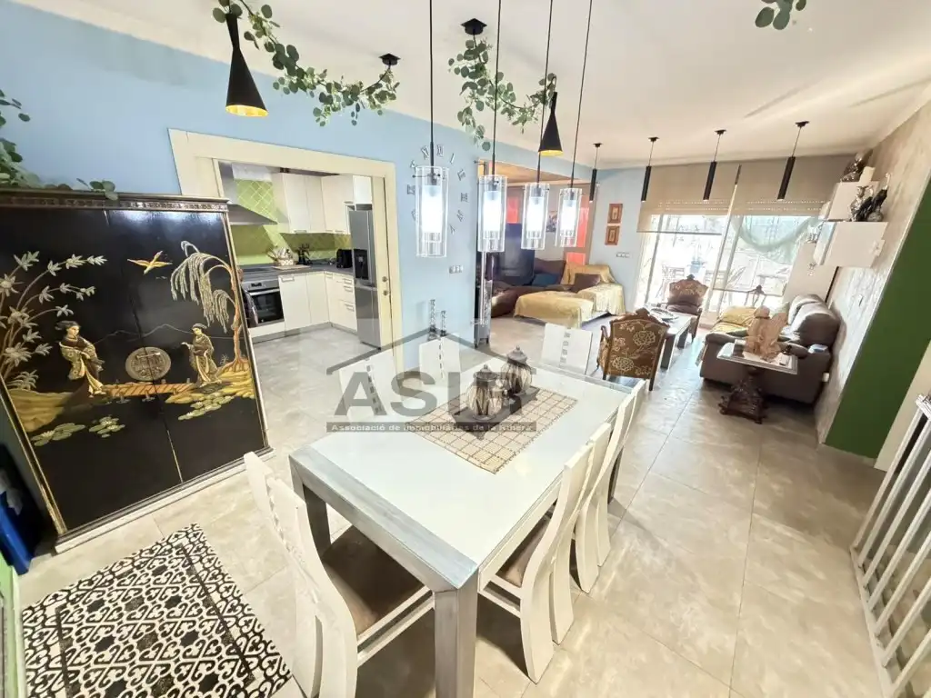 Sala d'estar de Casa o xalet en venda en Alzira amb Terrassa i Piscina