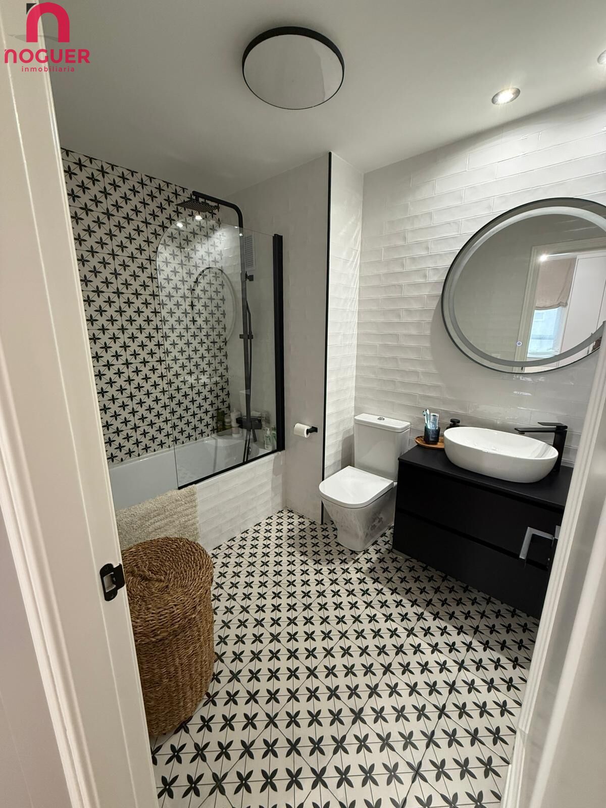 Bathroom of Flat for sale in  Córdoba Capital  with Air Conditioner and Heating