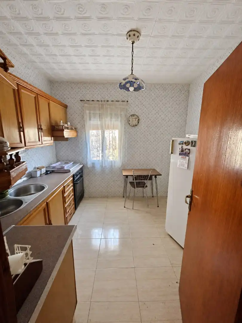 Semi-detached house with terrace for sale in Calle Maria, imagen 4