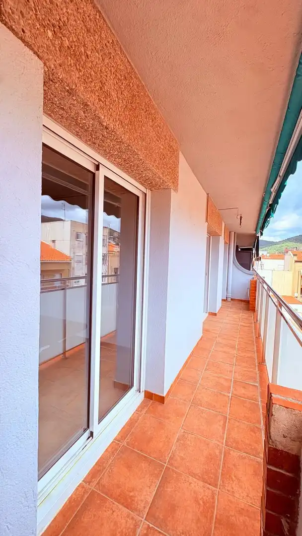 Terraza de Piso en venta en Castellar del Vallès con Calefacción y Terraza