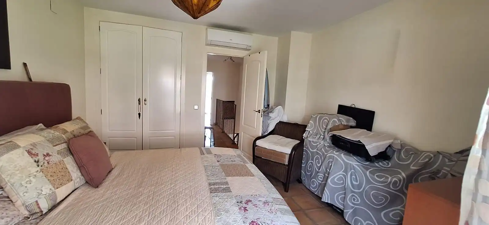 Bungalow amb terrassa en venda a Golf Bahía, imagen 12