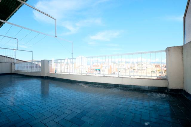 Ático en Venta en Carrer de las Navas de Tolosa en Navas