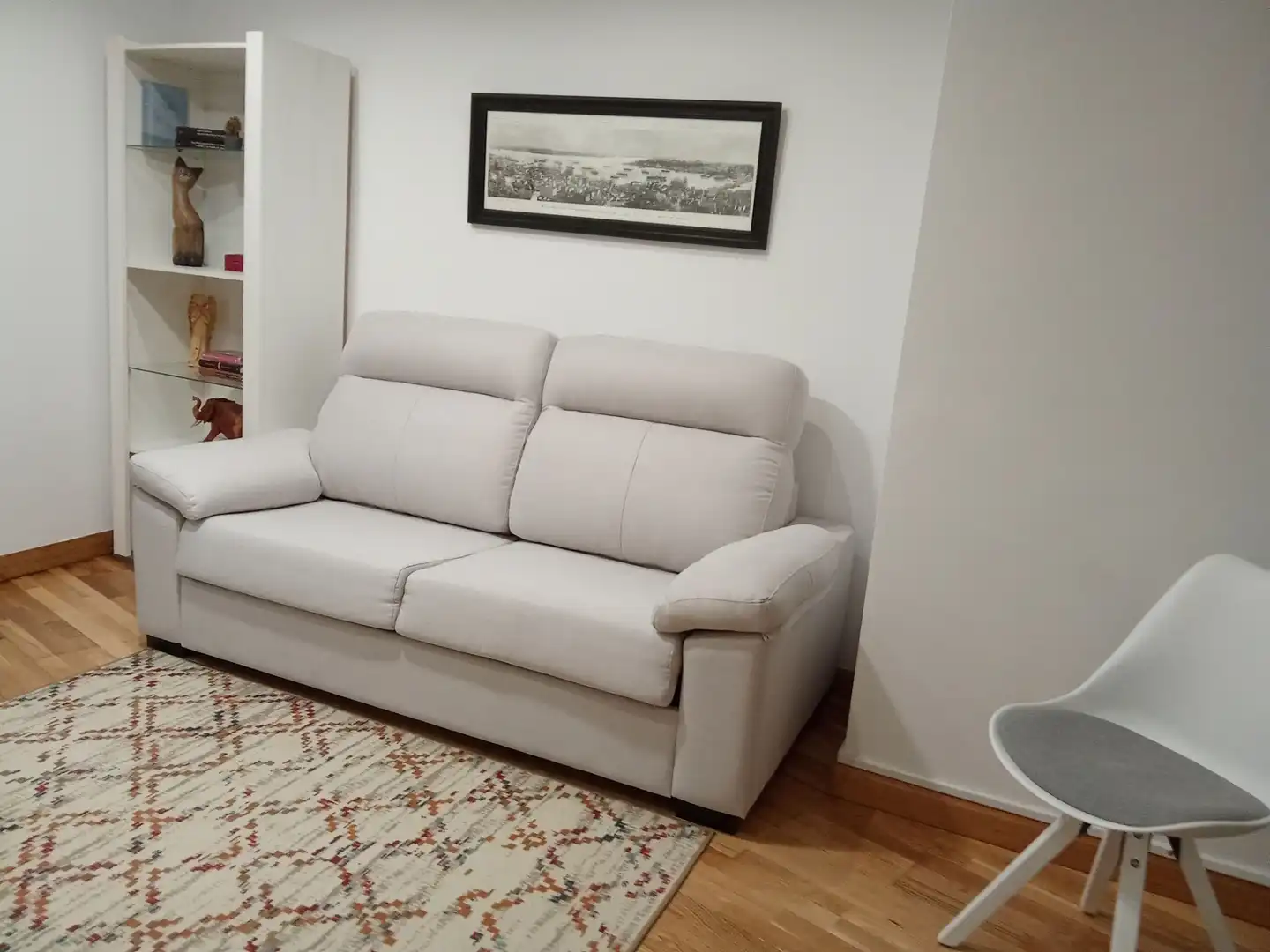 Sala de estar de Piso en venta en Torrelavega  con Calefacción, Parquet y Amueblado