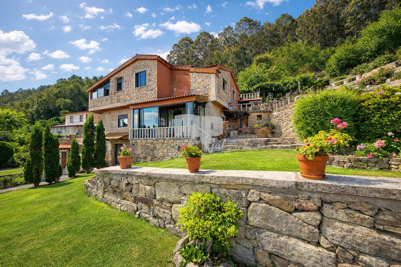 Chalet con terraza en venta en Camiño de Albarronda