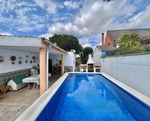 Piscina de Casa o xalet en venda en Dos Hermanas amb Aire condicionat, Jardí privat i Traster