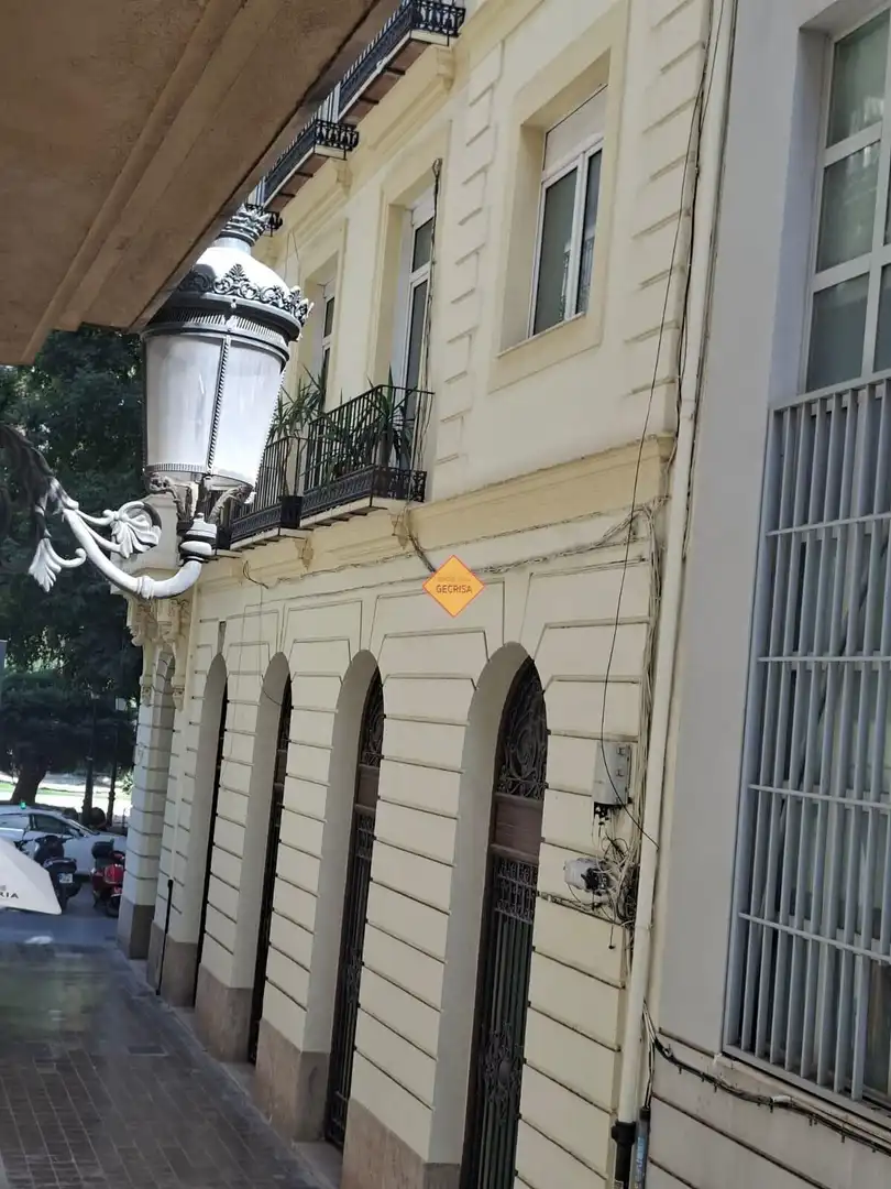 Piso en venta en Ciutat Vella, imagen 2