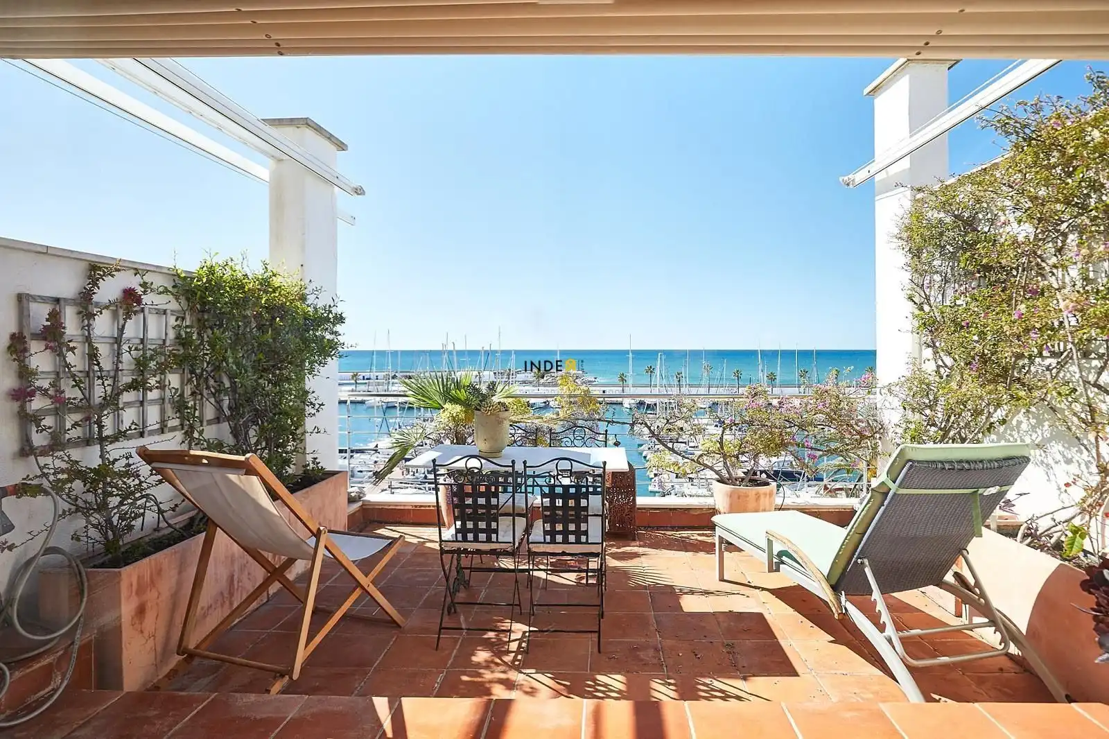 Terraza de Piso de alquiler en Sitges con Aire acondicionado