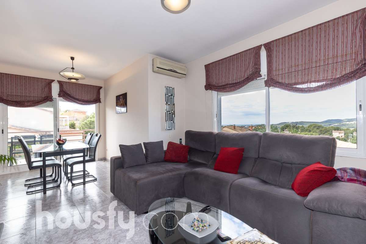Sala de estar de Casa o chalet en venta en El Vendrell con Jardín privado y Terraza