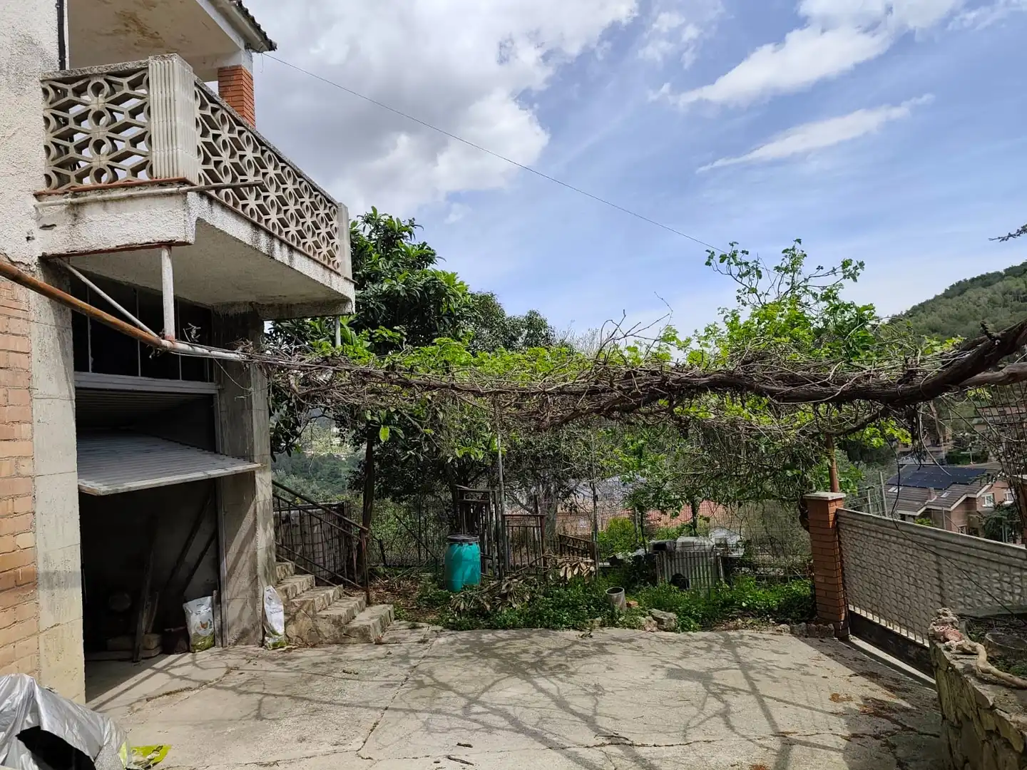 Casa con jardín en venta en Carrer del Berguedà, imagen 2