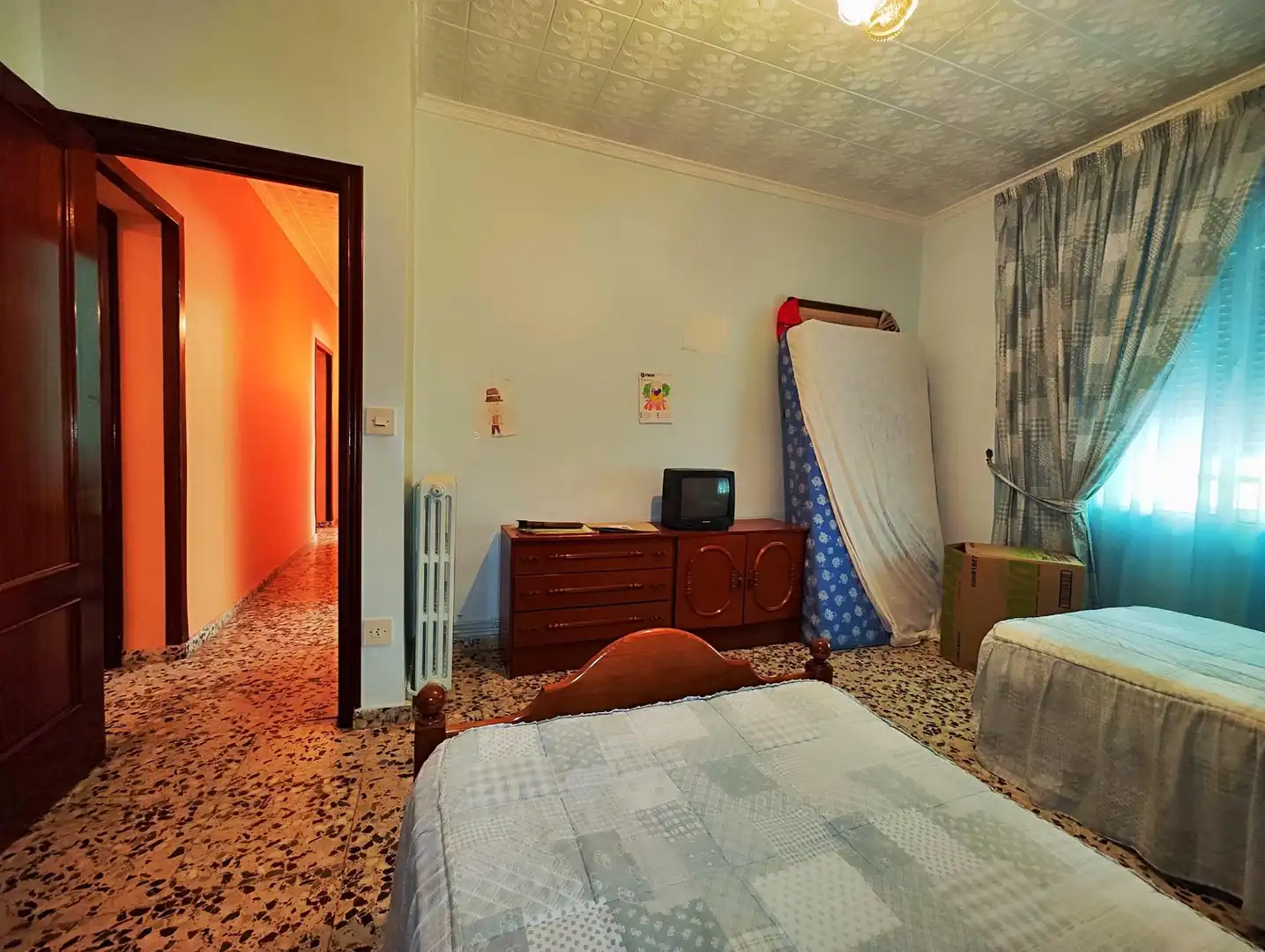 Habitación de Casa o chalet en venta en Argamasilla de Calatrava con Aire acondicionado, Calefacción y Terraza