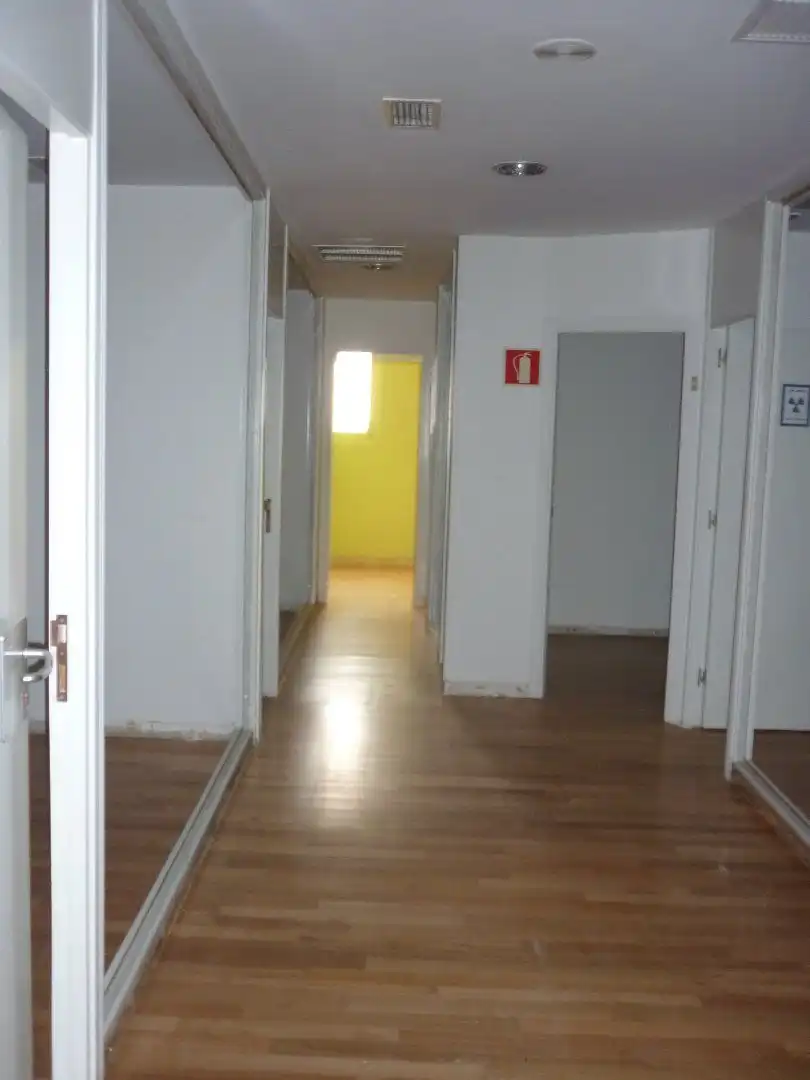 Local comercial de lloguer a Rúa de Pizarro 93, imagen 8