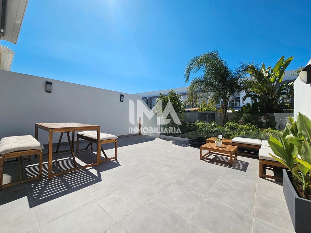 Single-family semi-detached to rent