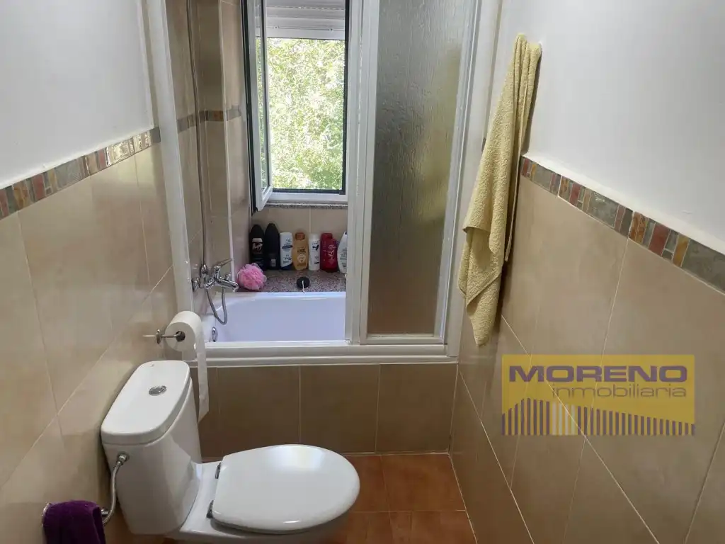 Baño de Finca rústica en venta en O Incio 
