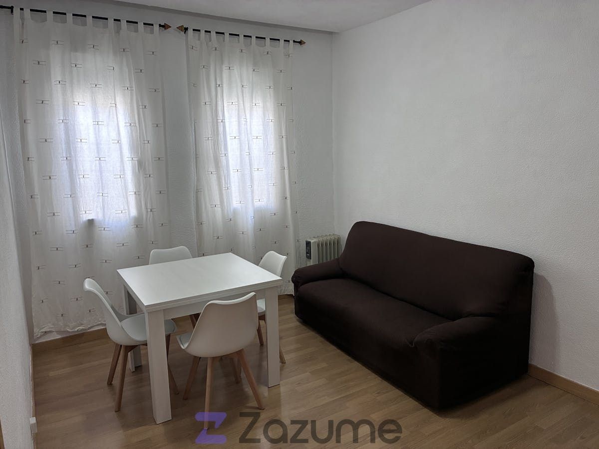 Bedroom of Flat for rent in  Madrid Capital  with Air Conditioner, Heating and Parquet flooring