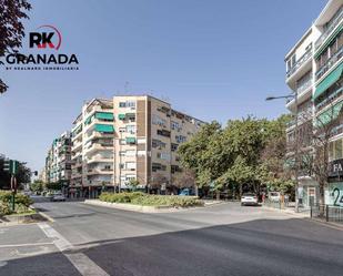 Exterior view of Flat for sale in  Granada Capital